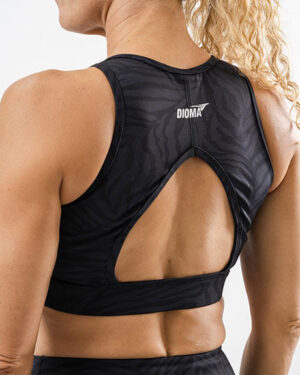 Top triángulo VERSALES